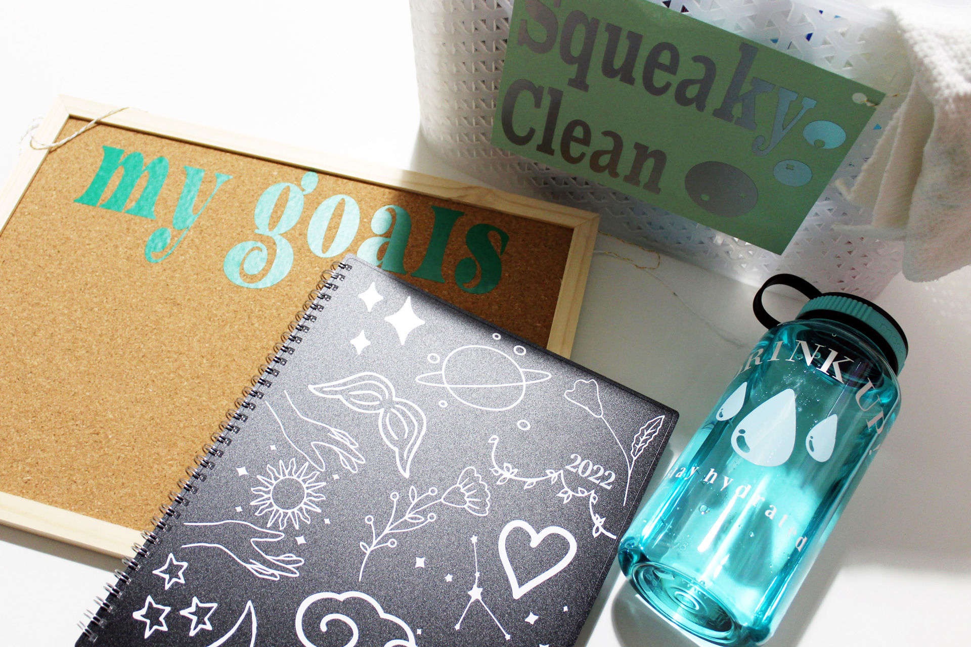 Get ready for the New Year with Cricut DIYs