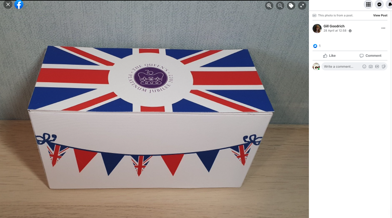 Jubilee cake box made with Cricut