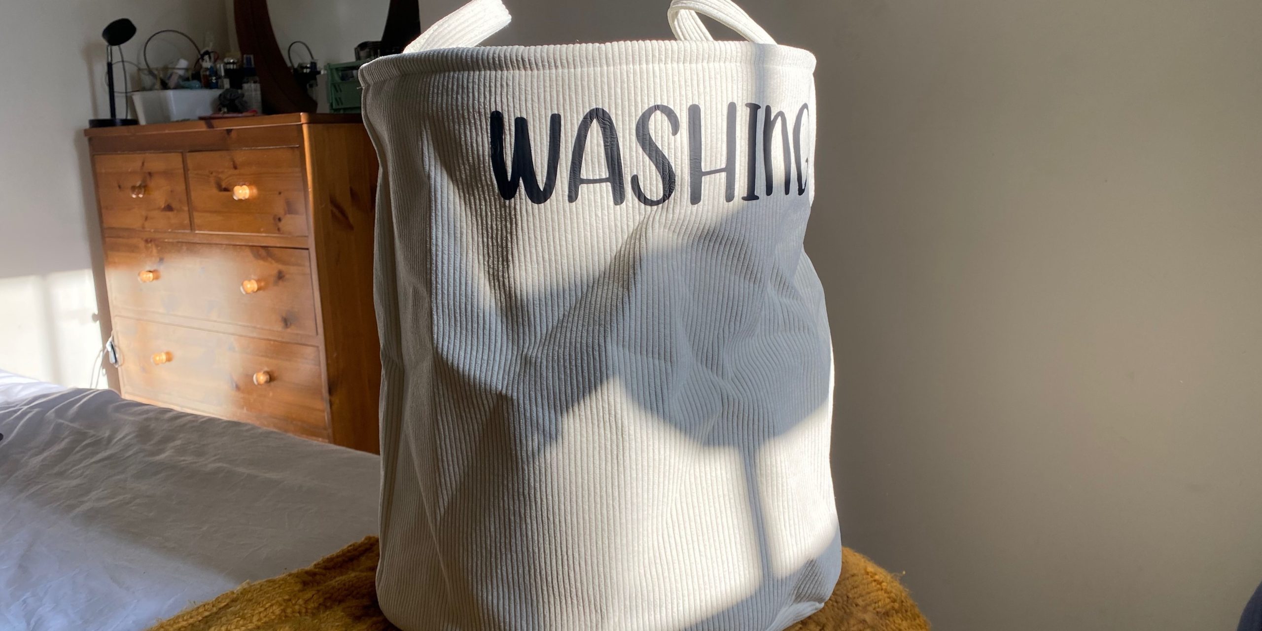 Cricut Primark Project Idea - label washing bag with iron-on
